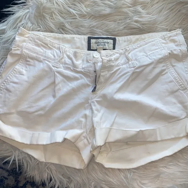 ✨Abercrombie & Fitch Chino Shorts✨ - Image 2