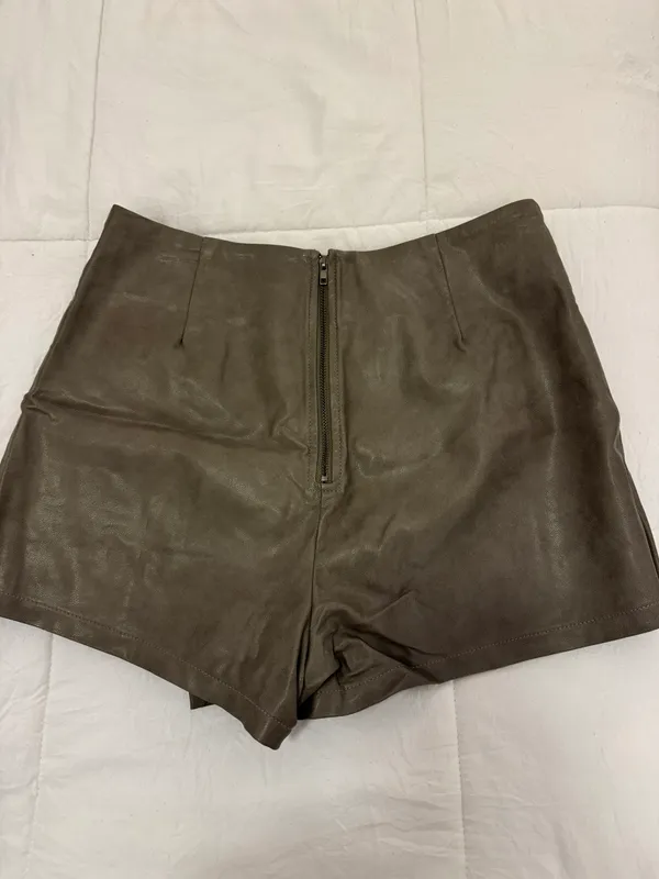 Grey Leather Skort Gray Size M - Image 2