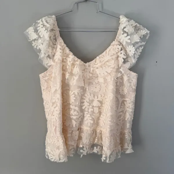 Anthropologie Textured Off The Shoulder Lace Blouse Cream Large - Image 4