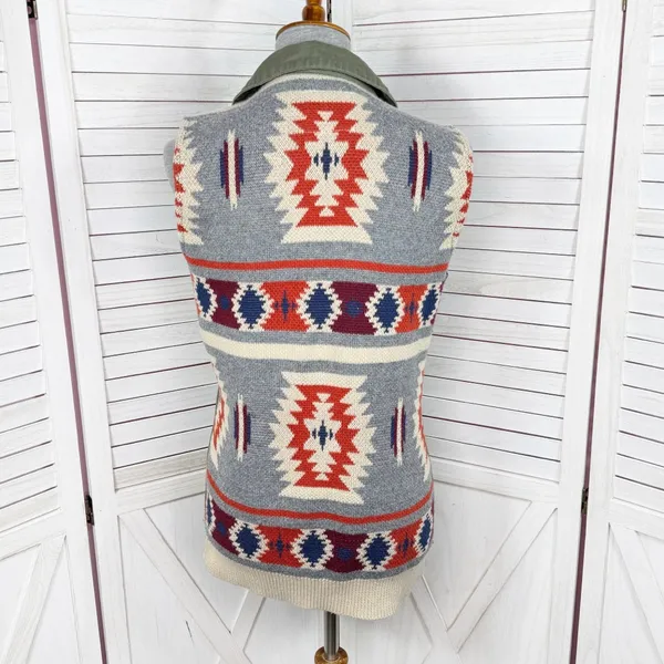 Thread & Supply Aztec Southwestern Print Knit Back Utility‎ Vest Green Small - Image 2