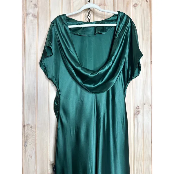 NWT Lulus Captivating Presence Forest Green Satin Cowl Back Maxi Dress Formal 2X - Image 8