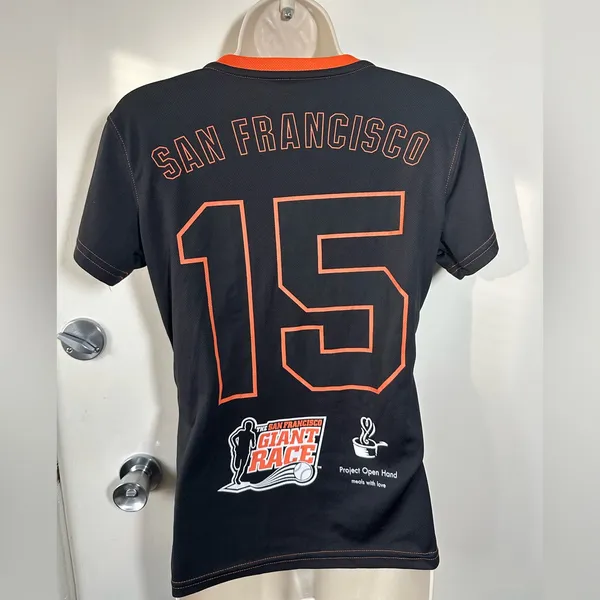 San Francisco Giants Women's Black and Orange V-Neck T-Shirt - Image 3