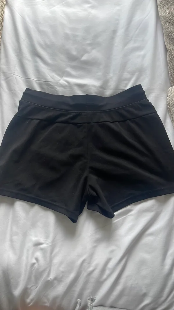 90 Degrees by Reflex Sport Short - Image 2