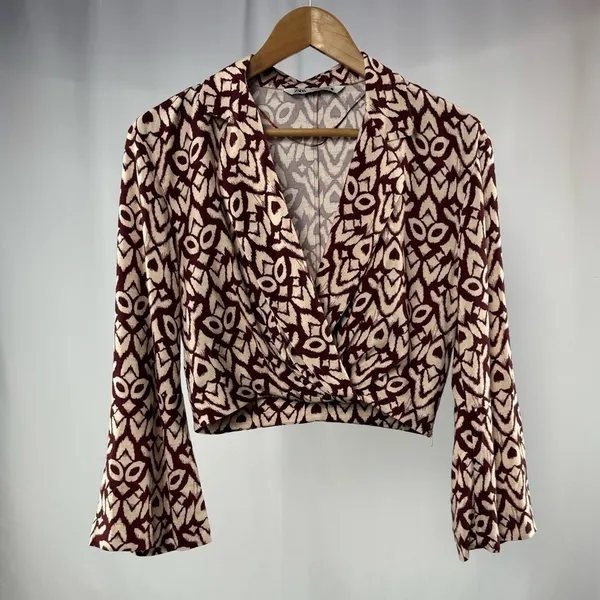Zara Printed Long Sleeve Wrap Blouse in‎ Red Cream Size Small - Image 6