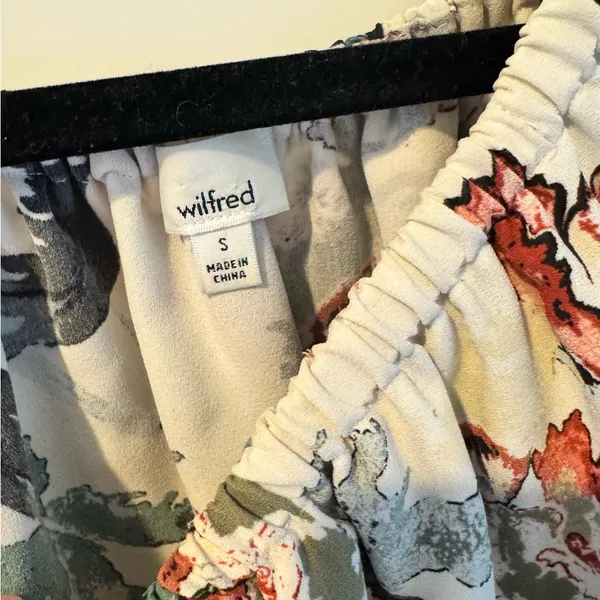 Wilfred Aritzia Promener Floral Off Shoulder Blouse with Silk Trim | S - Image 4