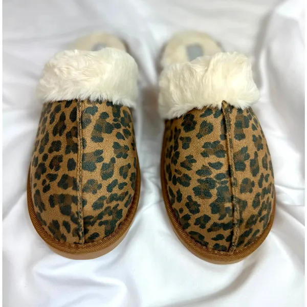Volatile Microsuede with Faux Shearling Slipper Leopard Fluff 9 Brown - Image 11
