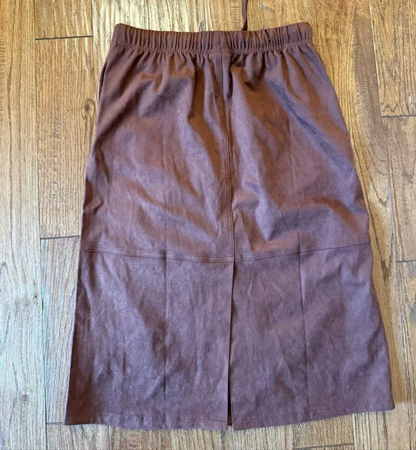A New Day NWT faux suede brown skirt size small - Image 8