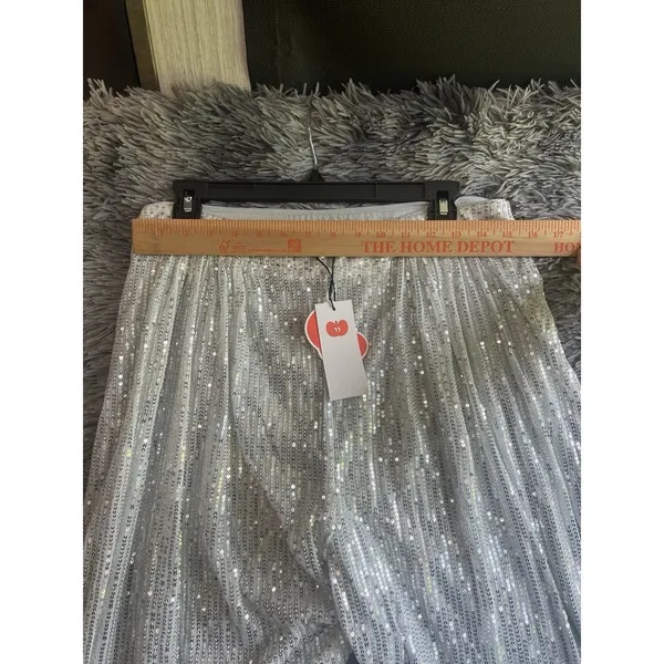 Cider Silver Sequin Size X-Large Elastic Mid Waist Straight Leg Pants Brand - Image 6
