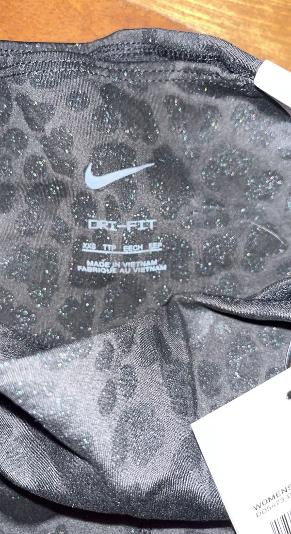 Nike Leggings - Image 2