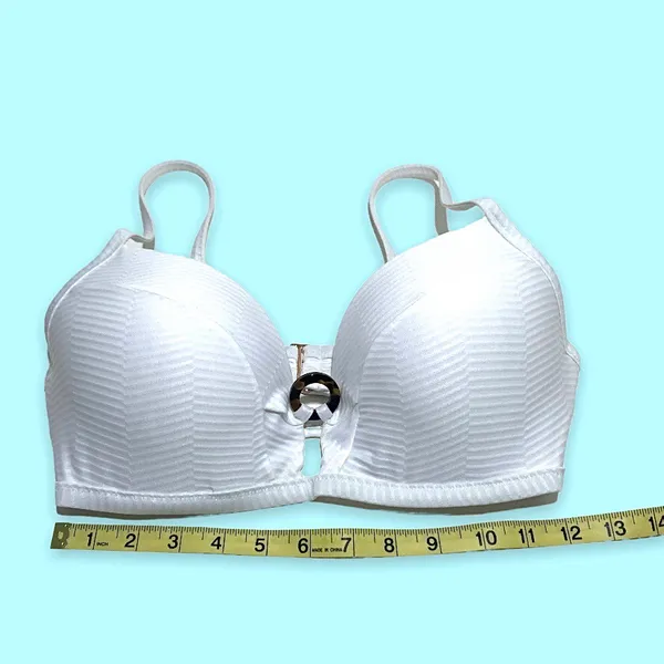 NWOT 34D White Underwire Push Up Bra Bikini Top Adjustable Straps Ribbed Texture New - Image 3