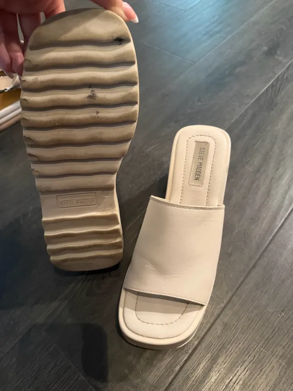 Steve Madden Women's arwen white leather platform sandals - Image 4
