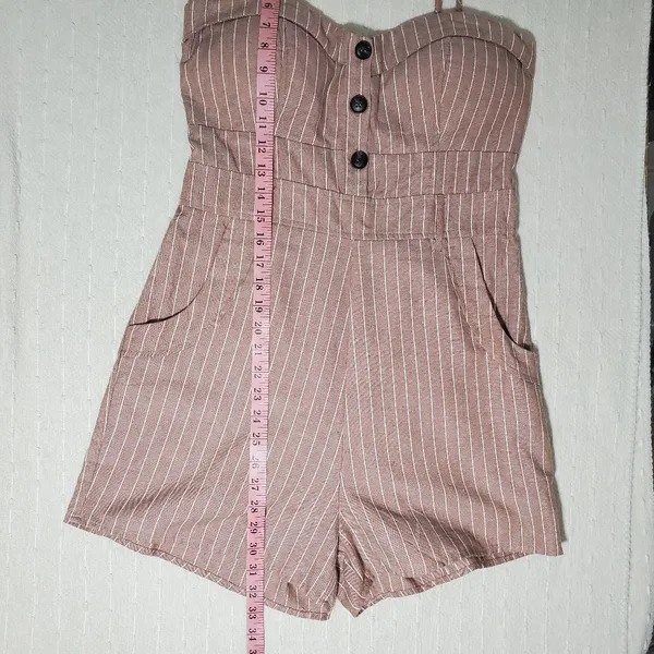 Active USA Brown and white Striped print‎ Romper Size L - Image 5