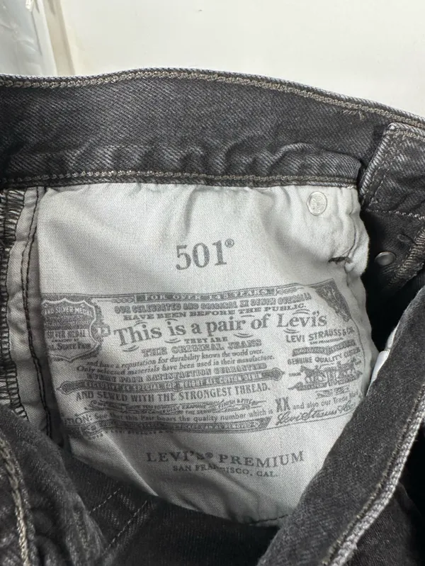 Levi’s Premium 501 Original Black Distressed Denim Cutoff Shorts‎ 28 - Image 8