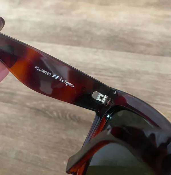Le Specs La Vacanze Sunglasses - Image 4
