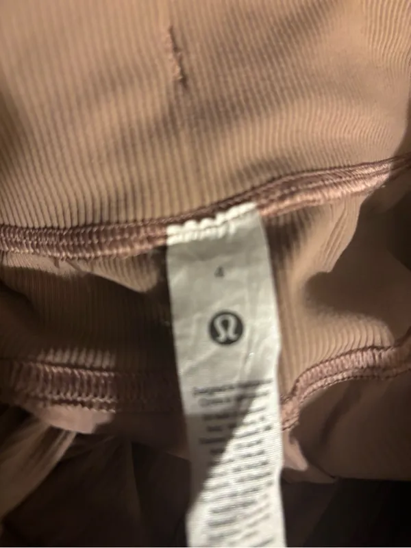 Lululemon dance studio high rise short size 4 warm ash gray - Image 9