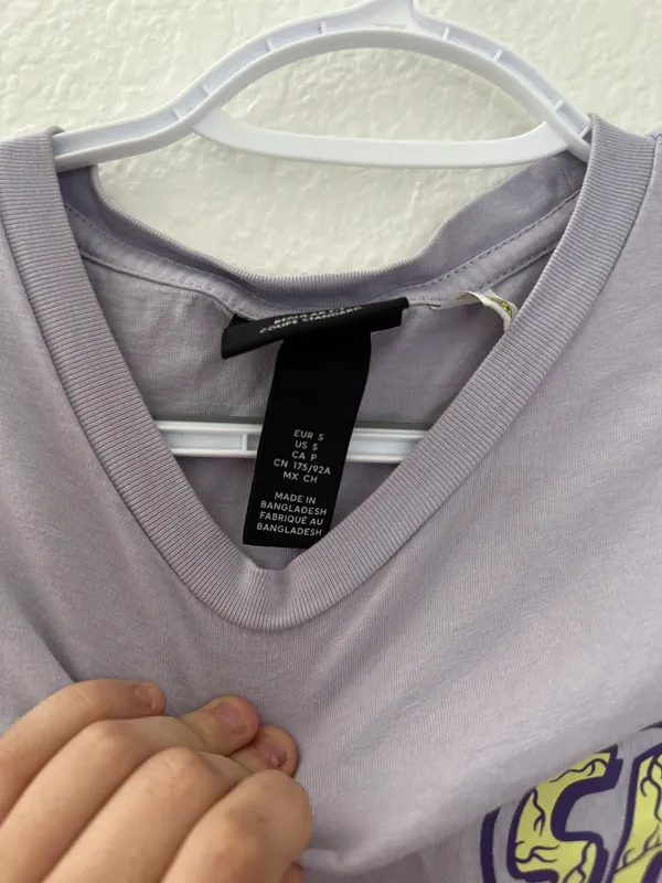 Spongebob Shirt 🧽 Purple Size M - Image 3