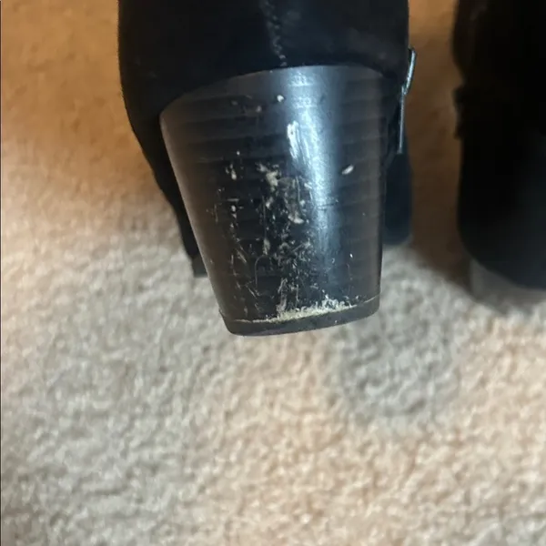 a.n.a Black Ankle Boots | Size 5 | Classic Everyday Booties - Image 3