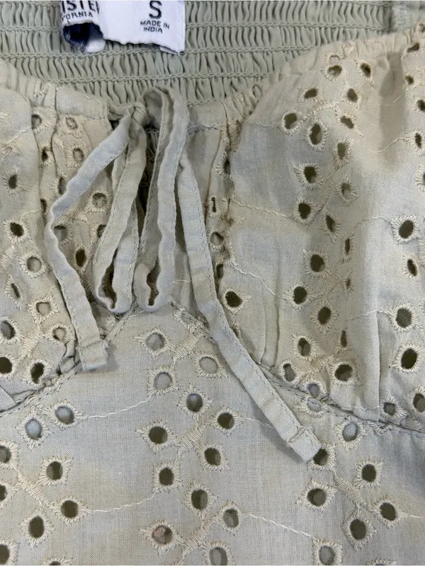 Hollister Puff Sleeve Smocked Eyelet Crop Top Sage Green Size Small S EUC - Image 6
