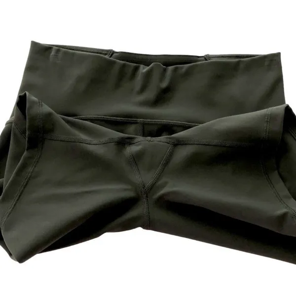 Lululemon Train Times Short 6" Inseam Dark Olive Size 8 - Image 10