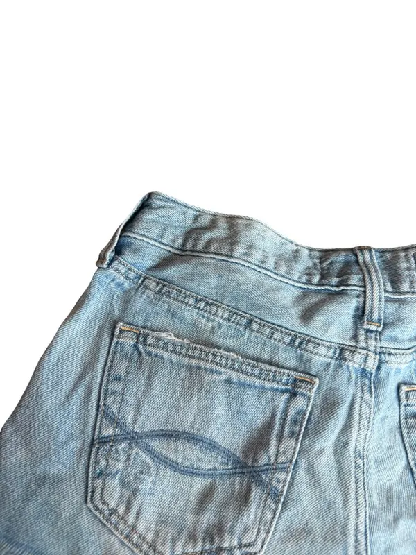 Abercrombie & Fitch Boyfriend Shorts Low Rise Light Wash Denim Button Fly Size 0 - Image 6