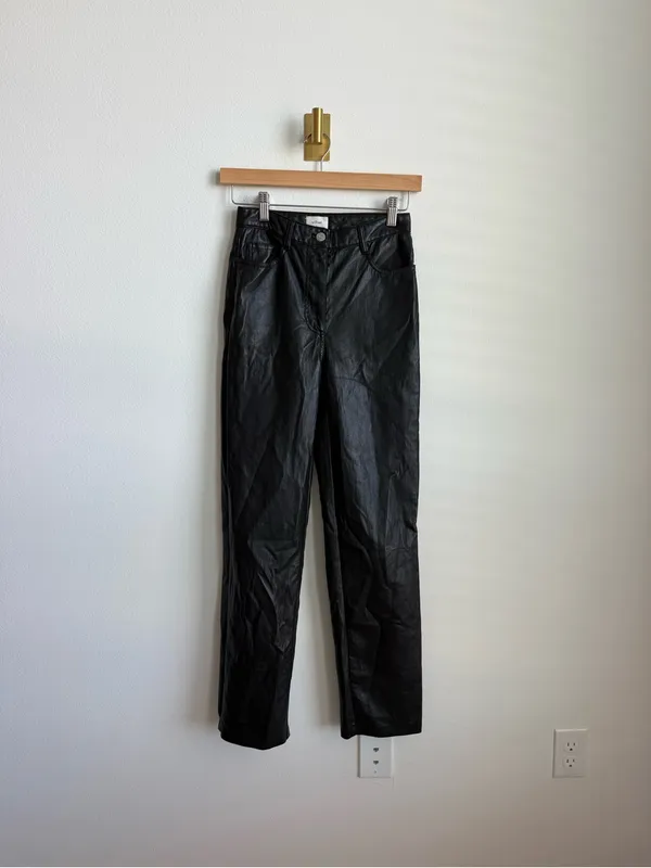 Aritzia Wilfred The Melina Pant Black Vegan Leather Straight Leg Size 0 - Image 3