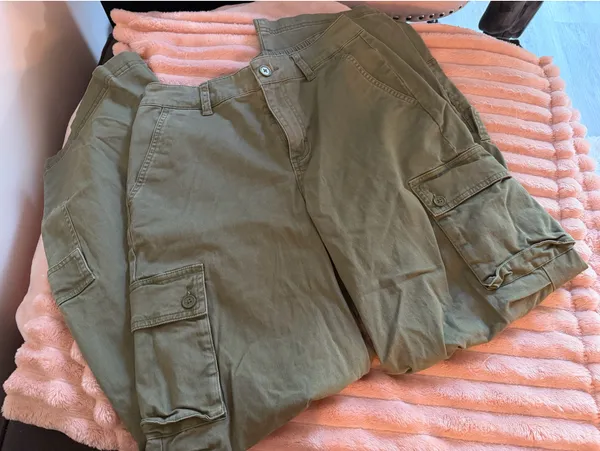 Wild Fable Cargo Pants Women’s Army Green Wide Leg - Image 4