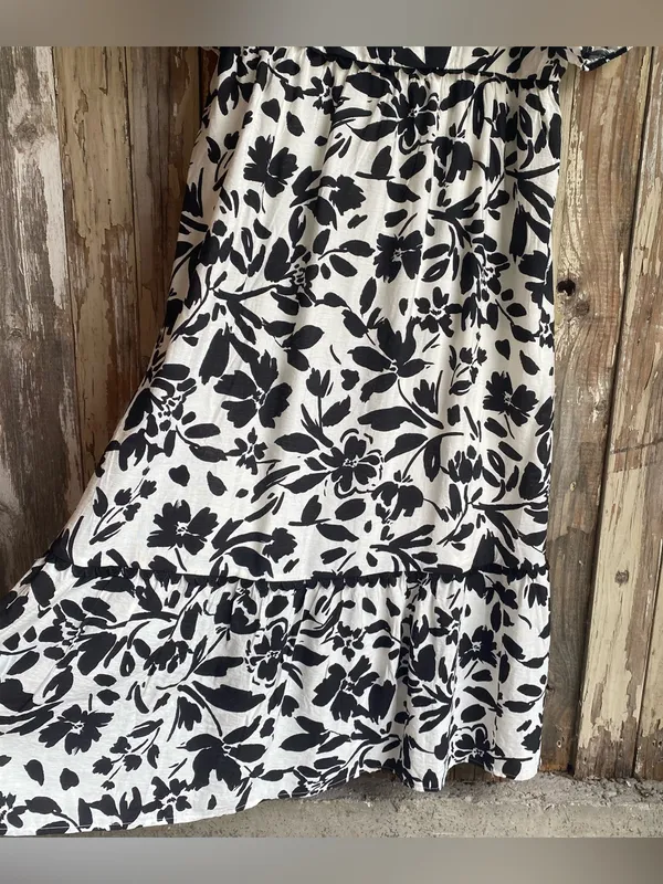 Perch black white floral print puff sleeve tiered flowy maxi dress summer 1X - Image 7