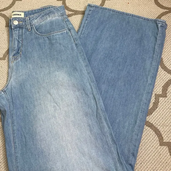 L’Agence Alicent High Rise Wide Leg Havana Blue Jeans, Size 25 - Image 2