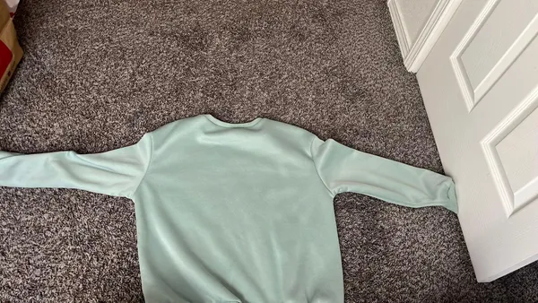 Mint Green Colorado Crew Neck Size M - Image 2