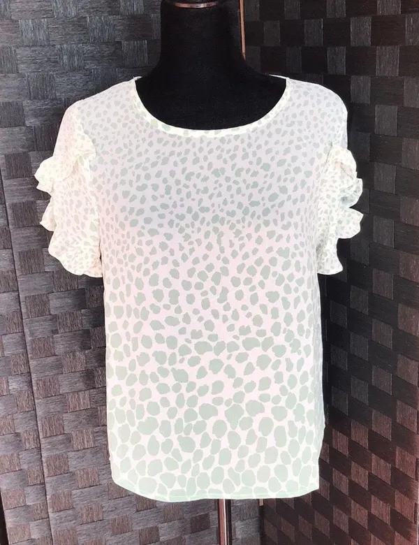 Available by Angela Fashion Ivory Green Ruffle Sleeve Top - Image 2