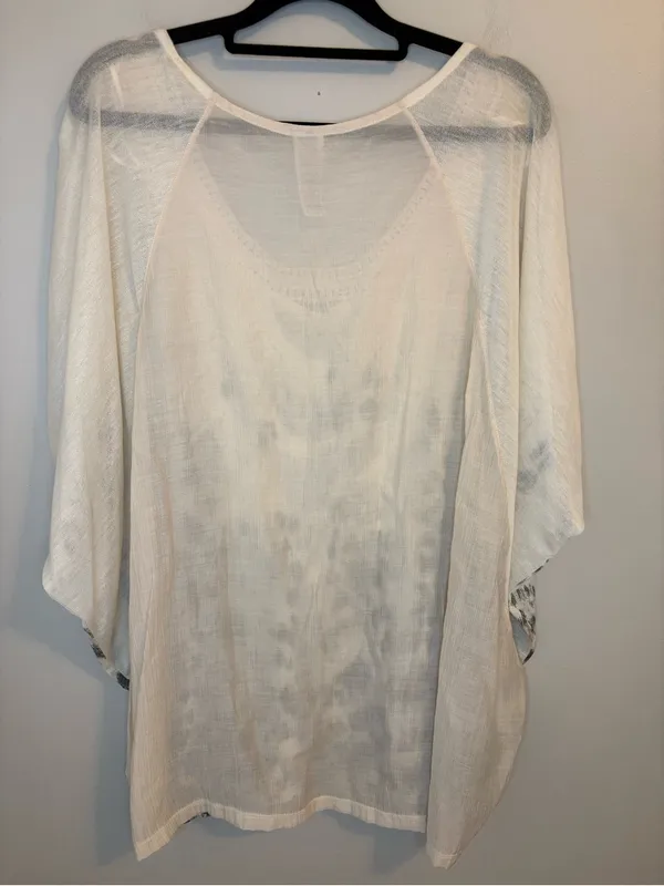Free People Ivory Leopard Print Crochet Lace Boho Poncho Top M - Image 2