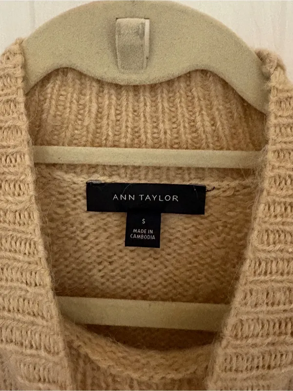 Ann Taylor Wool Blend Mockneck Sweater in Camel - Image 4
