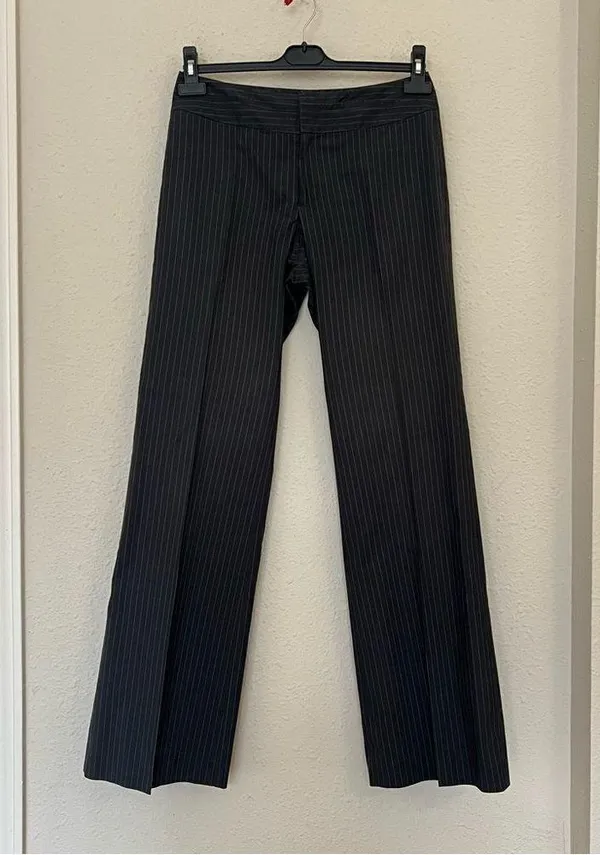 Banana Republic Striped Trousers Gray Dress Pants Size 4 Silk Blend - Image 2