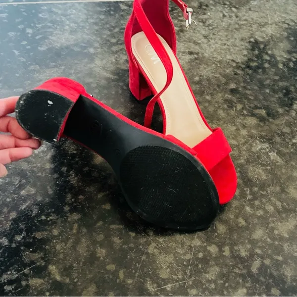CM Red High Heels Size 6 - Image 4