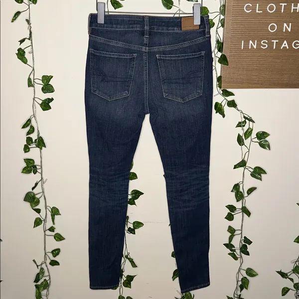 American Eagle 360 Next Level Stretch Distressed Hi Rise Jeggings - Image 4