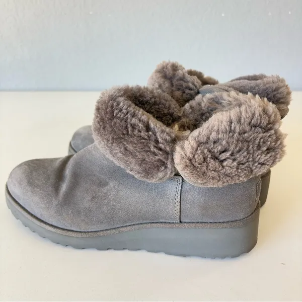 Ugg Kristin Gray Suede Leather Ankle Boots Women’s Size 9 - Image 7