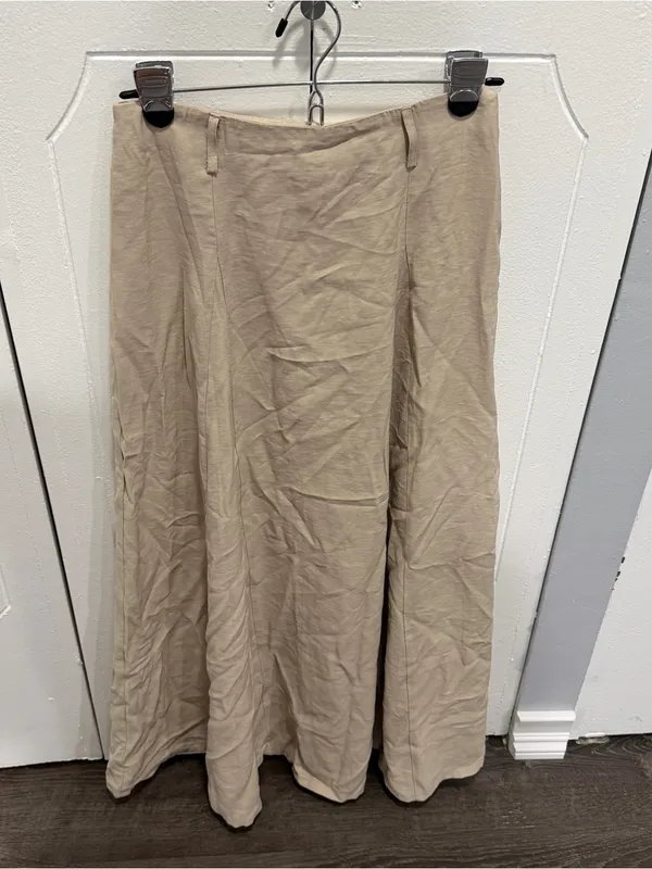 Halara Khaki Midi Skirt - Image 2