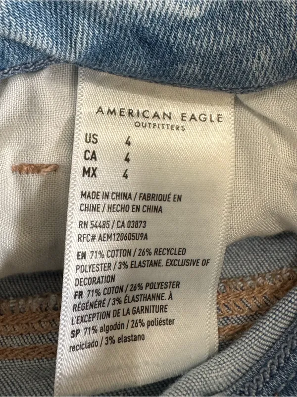 American Eagle Outfitters (AEO) High-Waisted Distressed Ripped Jean Shorts Sz 4 - Image 5