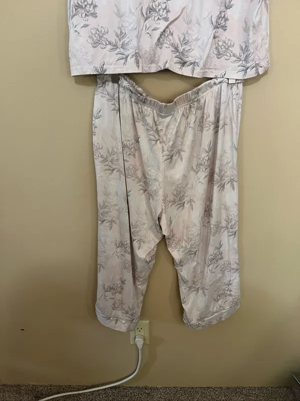 Tahari Patterned Pajama Set Womans Size XL - Image 10