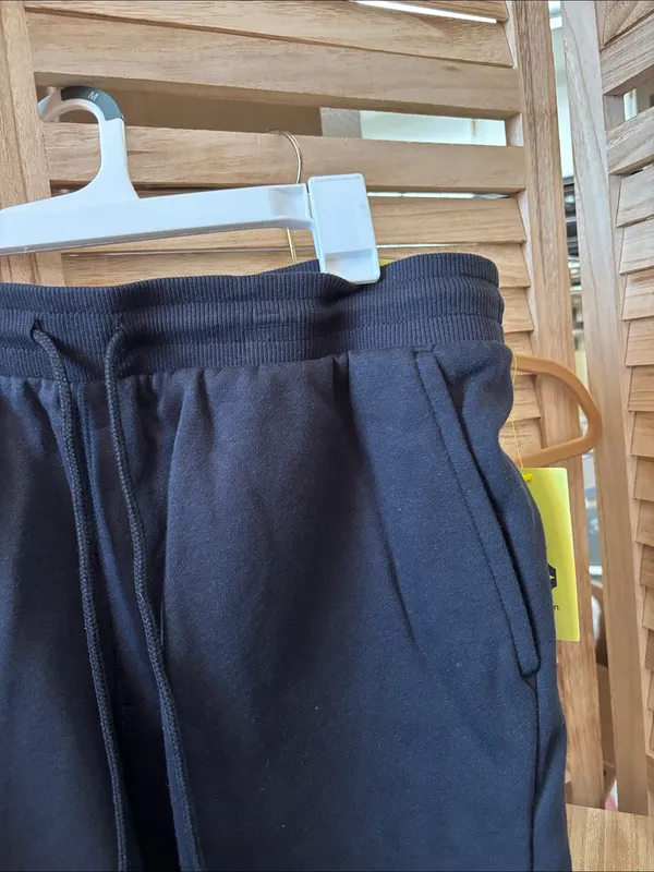 NWT All in motion Black Casual Drawstring Fleece Shorts Medium - Image 2