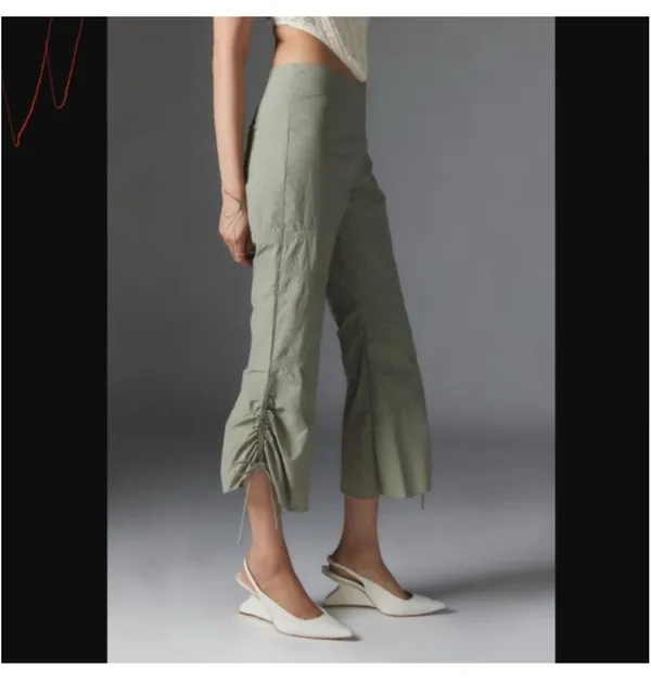 Urban Outfitters Capris - Image 8