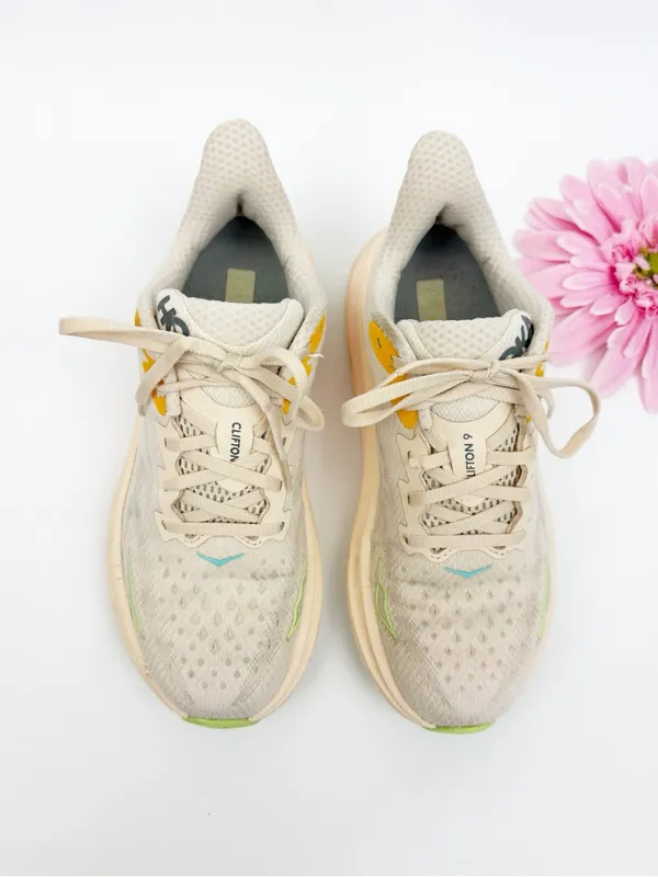 Hoka One One Clifton 9 Running Shoes Sneakers Vanilla/Astral - Image 2