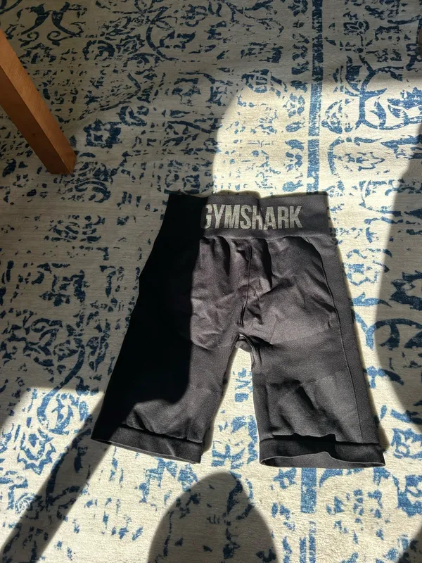 Gymshark black biker shorts - Image 3