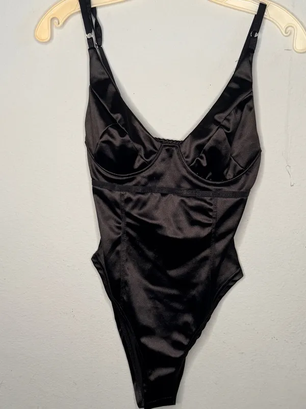 Black Satin Bodysuit with Underwire Cups - Image 8