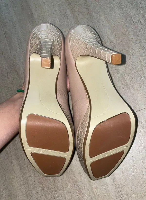 Nine West Nude Pumps - Image 4