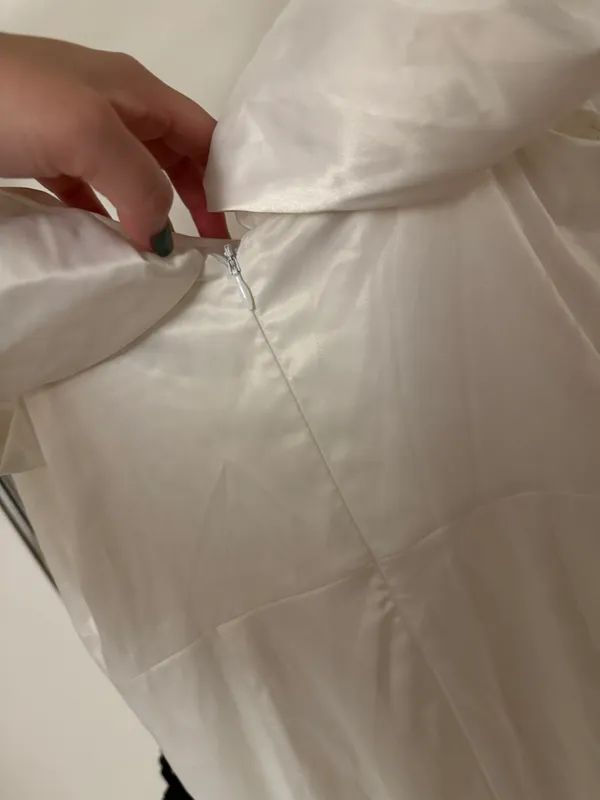 Club L Off The Shoulder White Gown - Image 4