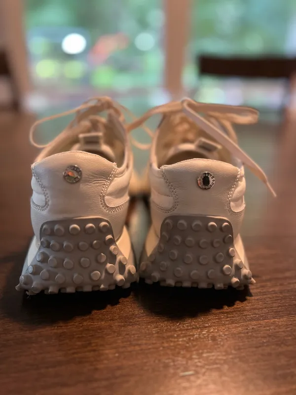 Steve Madden White Sneakers size 10 - Image 3
