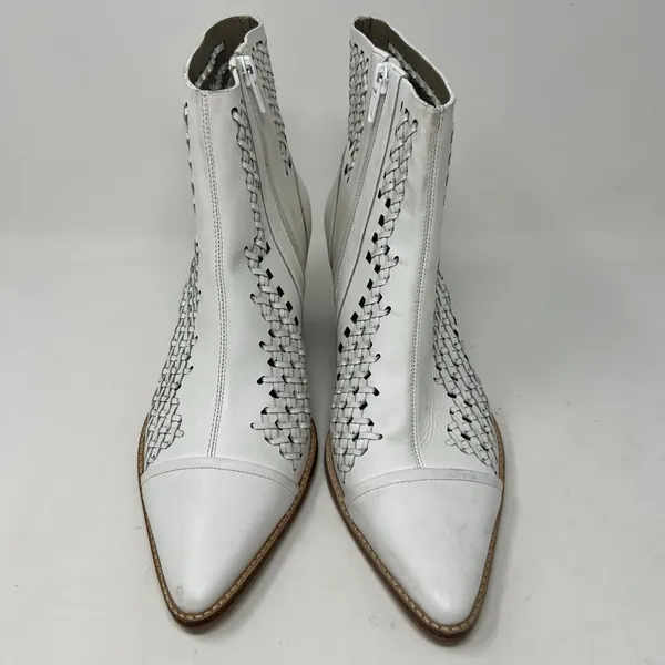 Matisse Bello‎ White Lattice Leather Lasercut Boots Size 8.5 Zip Ankle Booties - Image 5