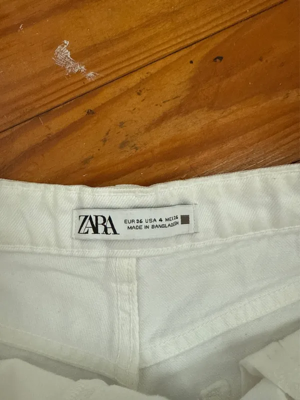 ZARA Shorts Denim - Image 4