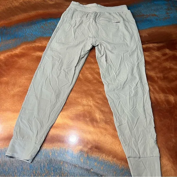 Athleta Trekkie North Joggers Khaki size 0 - Image 8